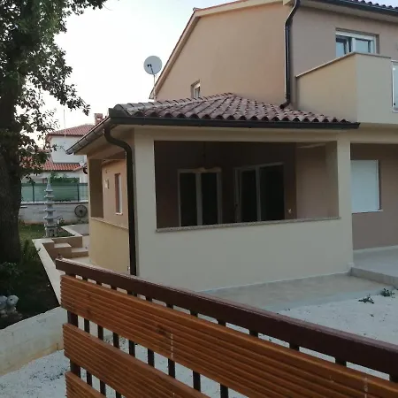 Dom wakacyjny Veronika 2