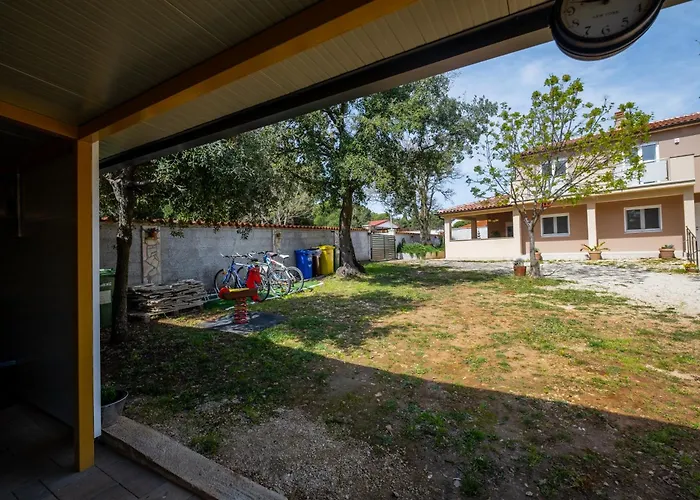 Veronika 2 Hébergement de vacances *